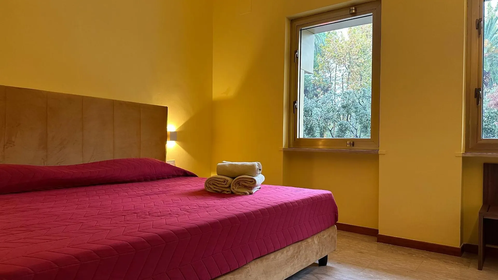 Cconforthotels Murat Garden Bari 0*,