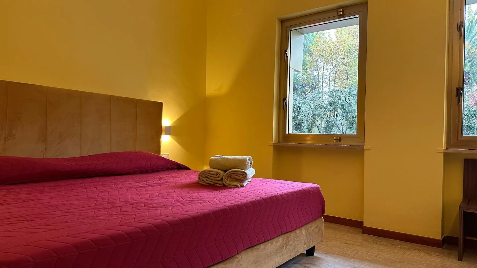 Cconforthotels Murat Garden Bari 0*,